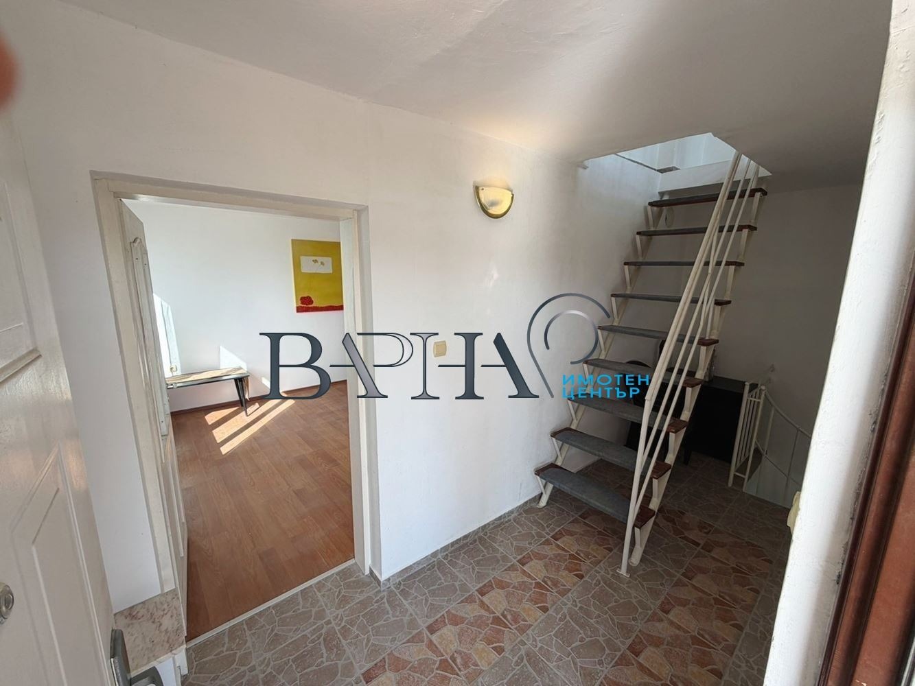 Продава КЪЩА, гр. Варна, м-т Боровец - север, снимка 9 - Къщи - 56430260
