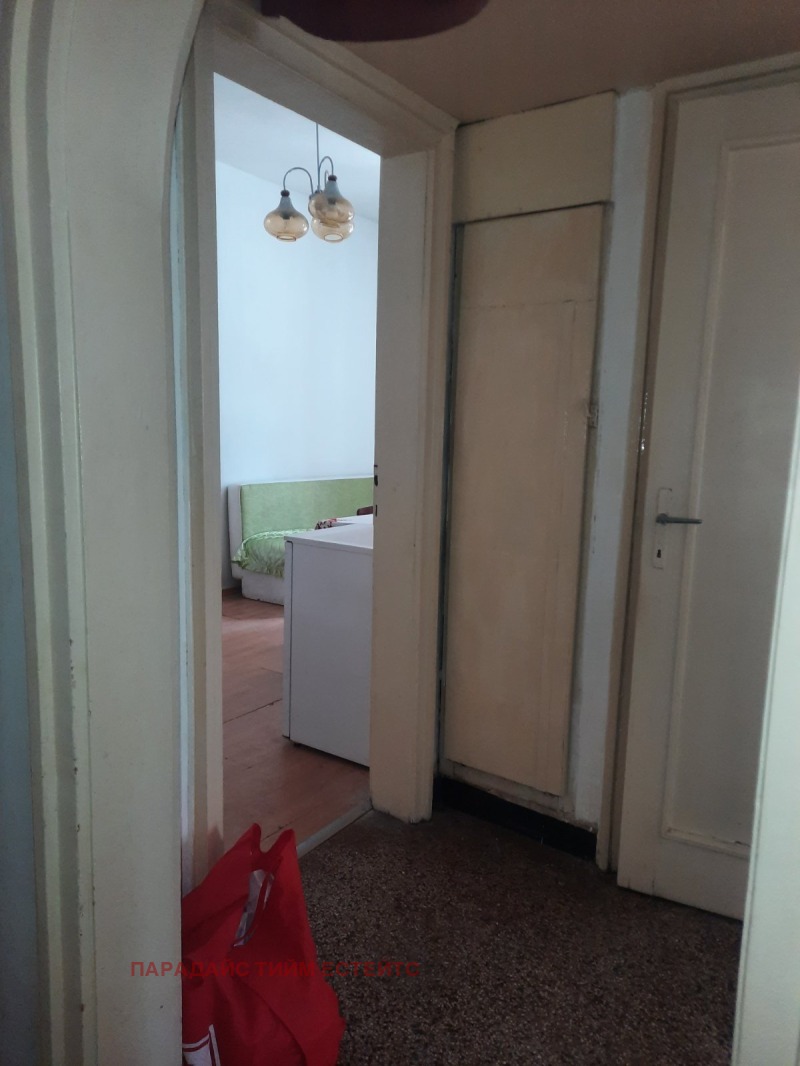 Eladó  1 hálószoba Sofia , Krasno selo , 80 négyzetméter | 75589575 - kép [10]