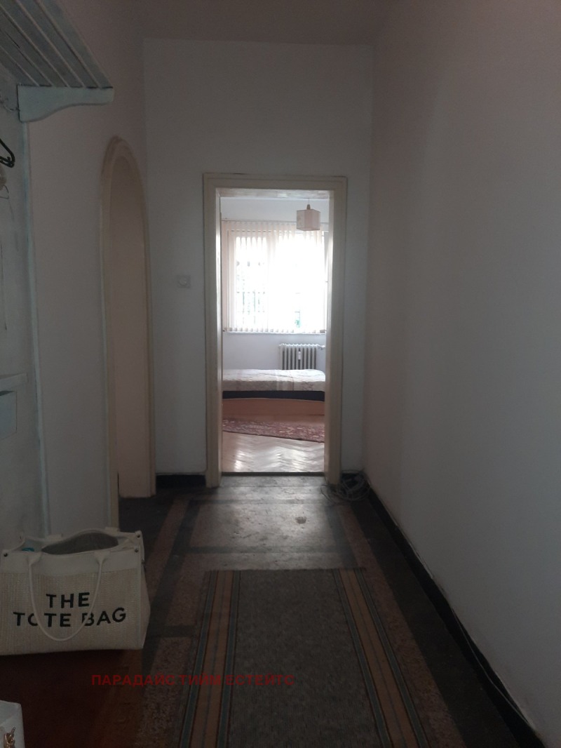 Eladó  1 hálószoba Sofia , Krasno selo , 80 négyzetméter | 75589575 - kép [13]
