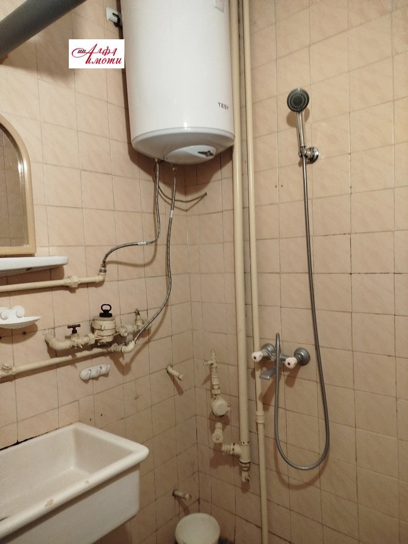На продаж  1 спальня Шумен , Център , 70 кв.м | 80870357 - зображення [8]