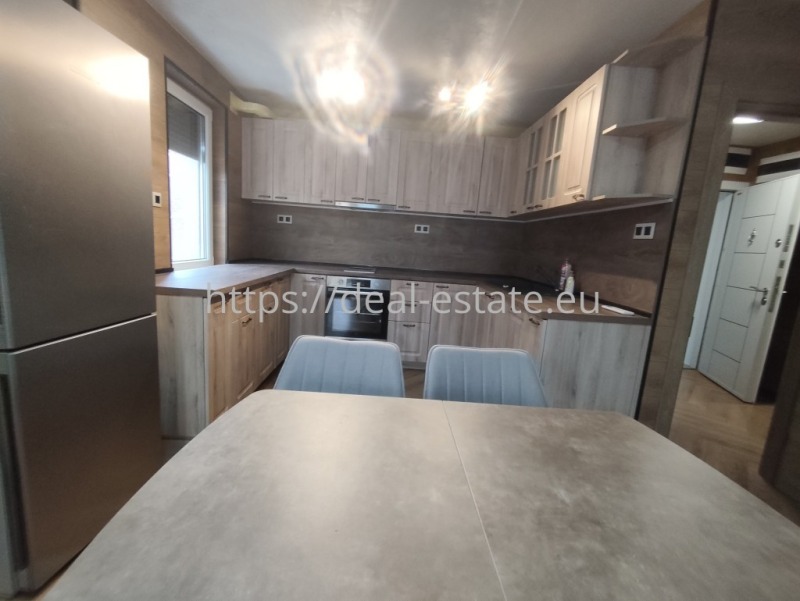 Продава 2-СТАЕН, гр. Благоевград, Широк център, снимка 4 - Апартаменти - 53376331