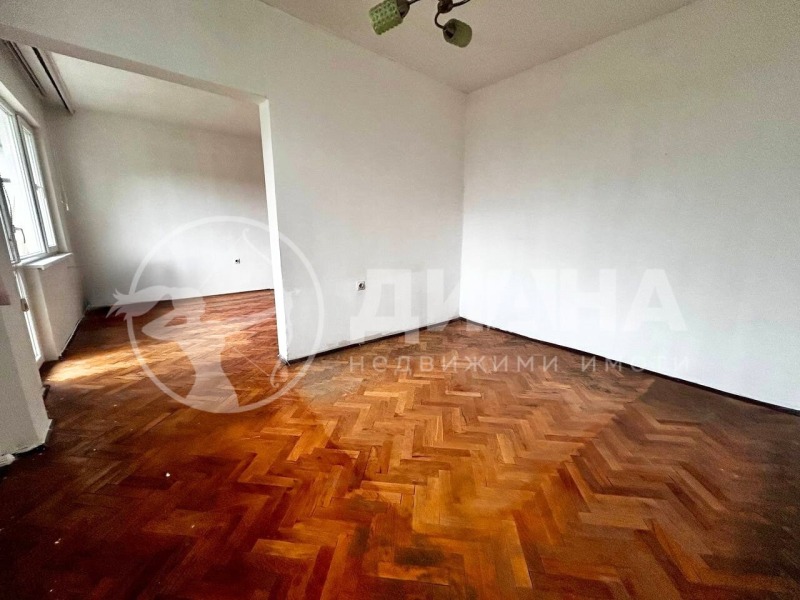 Na prodej  2 ložnice Plovdiv , Mladežki Chalm , 107 m2 | 19652772 - obraz [4]