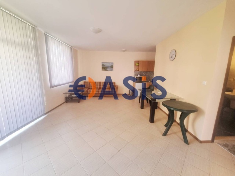 À venda  2 quartos região Burgas , k.k. Slantchev briag , 86 m² | 46855796 - imagem [3]