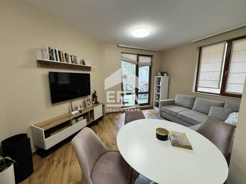 Продава 3-СТАЕН, гр. Варна, Бриз, снимка 2 - Апартаменти - 54026976