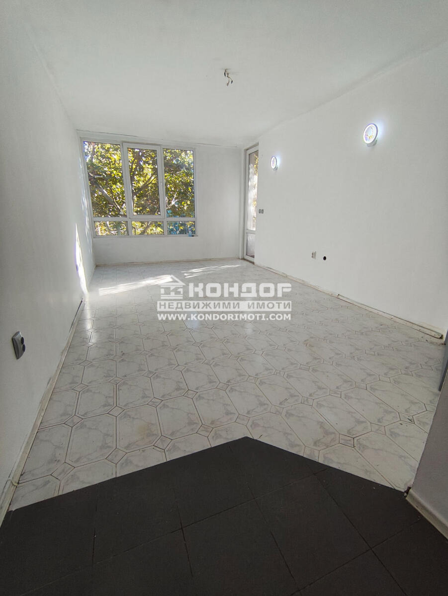 Продава 3-СТАЕН, гр. Пловдив, Център, снимка 3 - Апартаменти - 55305799