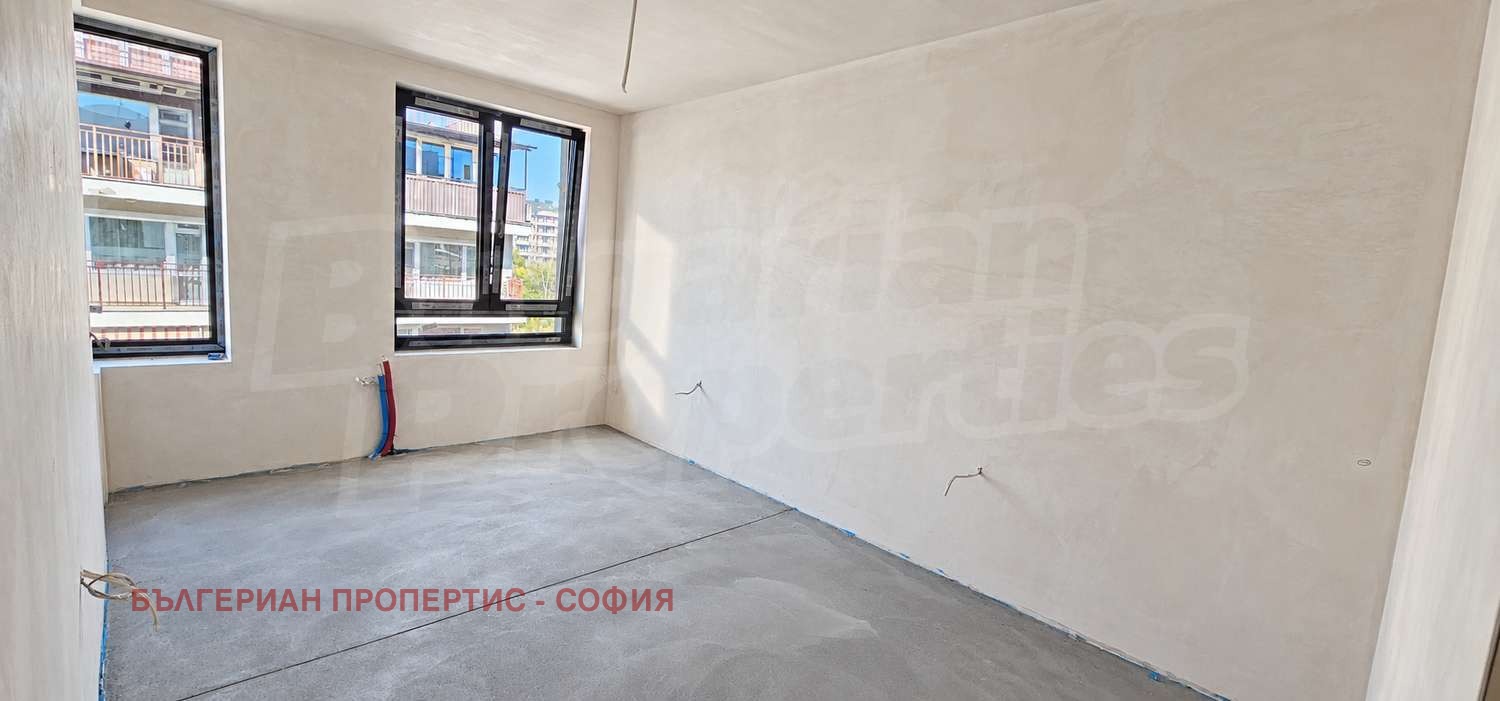 Продава 4-СТАЕН, гр. София, Оборище, снимка 8 - Апартаменти - 56397869