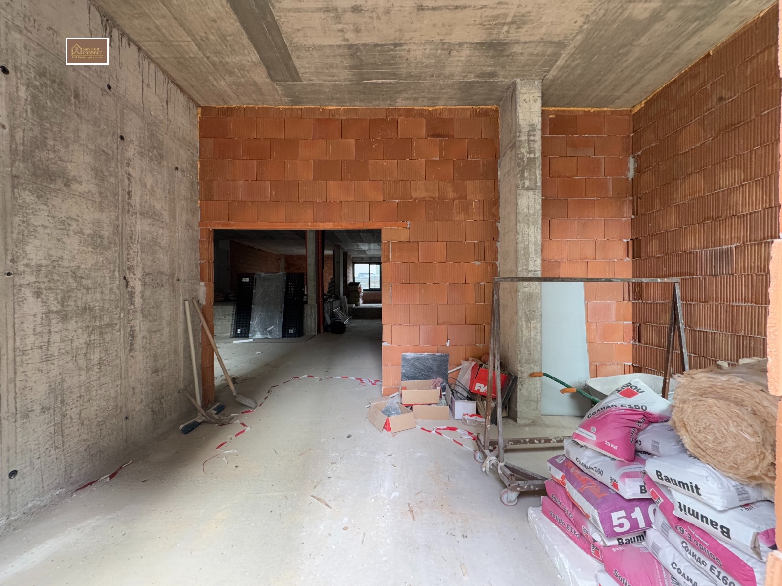 Продава ЗАВЕДЕНИЕ, гр. София, Лозенец, снимка 2 - Заведения - 53903565