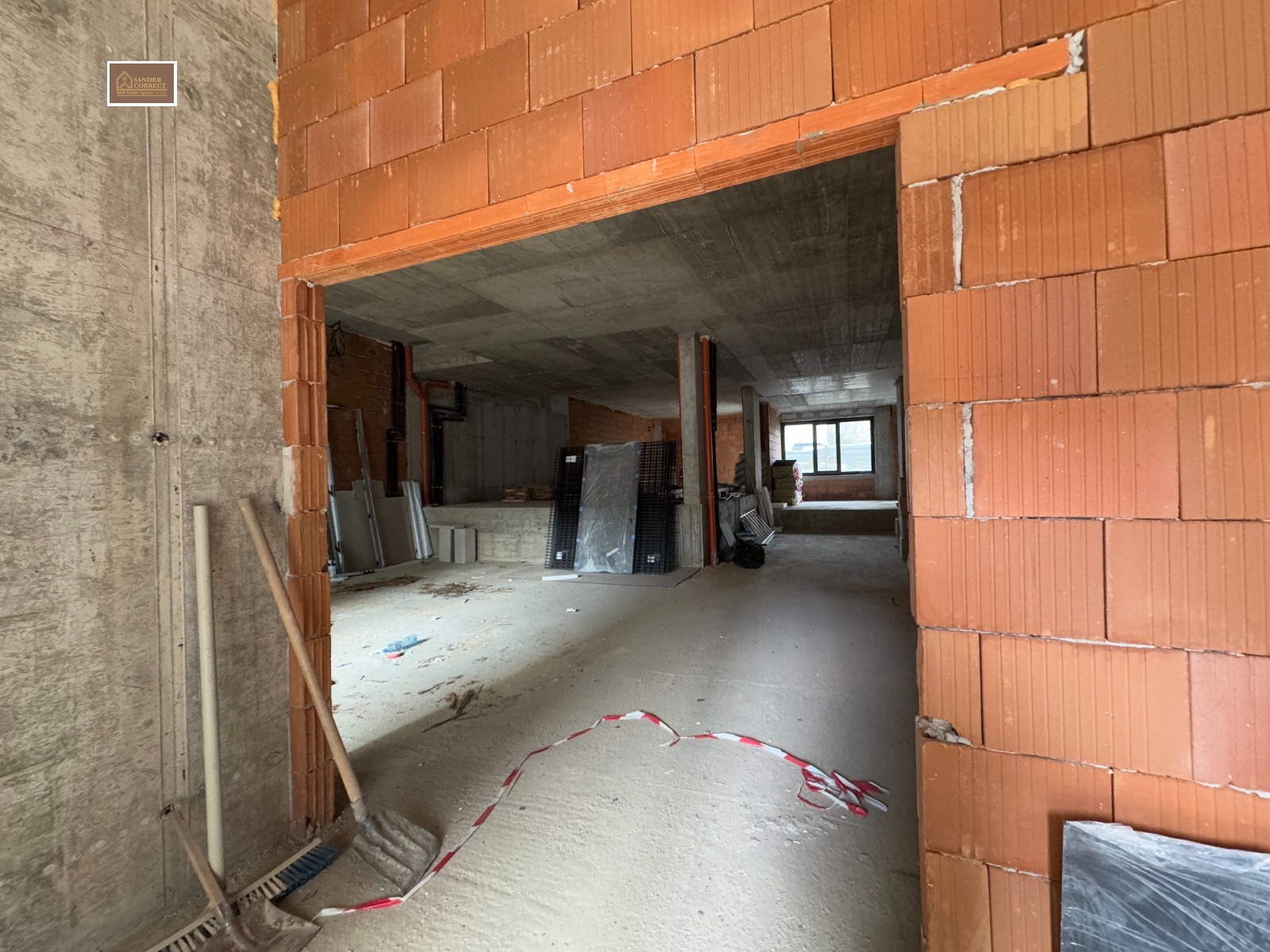 Продава ЗАВЕДЕНИЕ, гр. София, Лозенец, снимка 3 - Заведения - 53903565