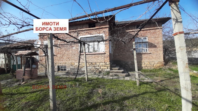 Продава КЪЩА в област Търговище, с. Лиляк - 120 кв.м / 46 016.27 € » 90 000 лв., БОРСА ЗЕМЯ