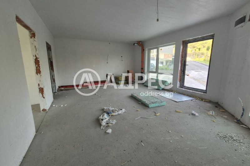 Na prodej  1 ložnice Sofia , Družba 2 , 76 m2 | 76146017 - obraz [3]