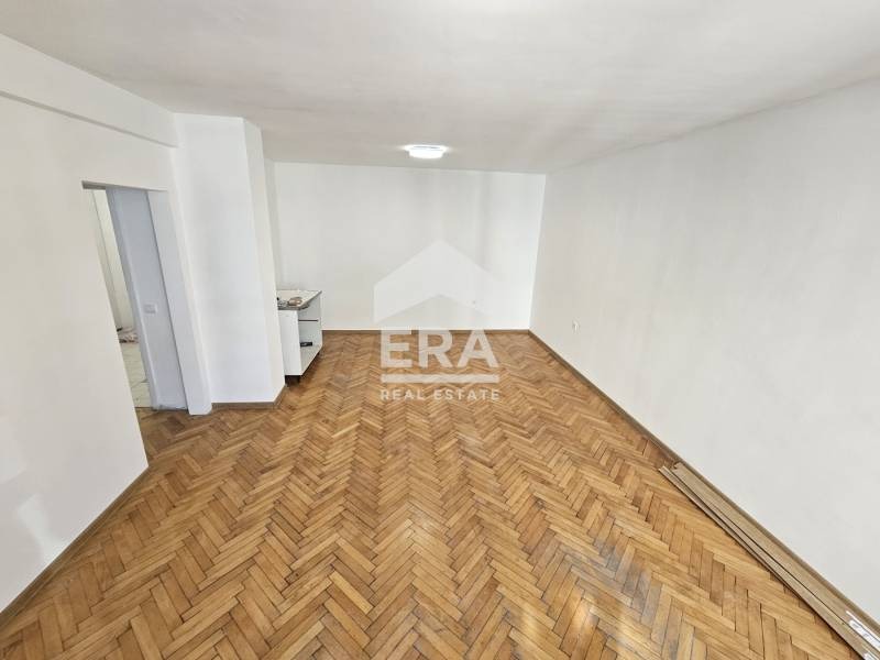 Продаја  1 спаваћа соба Софија , Обориште , 75 м2 | 71885102 - слика [4]