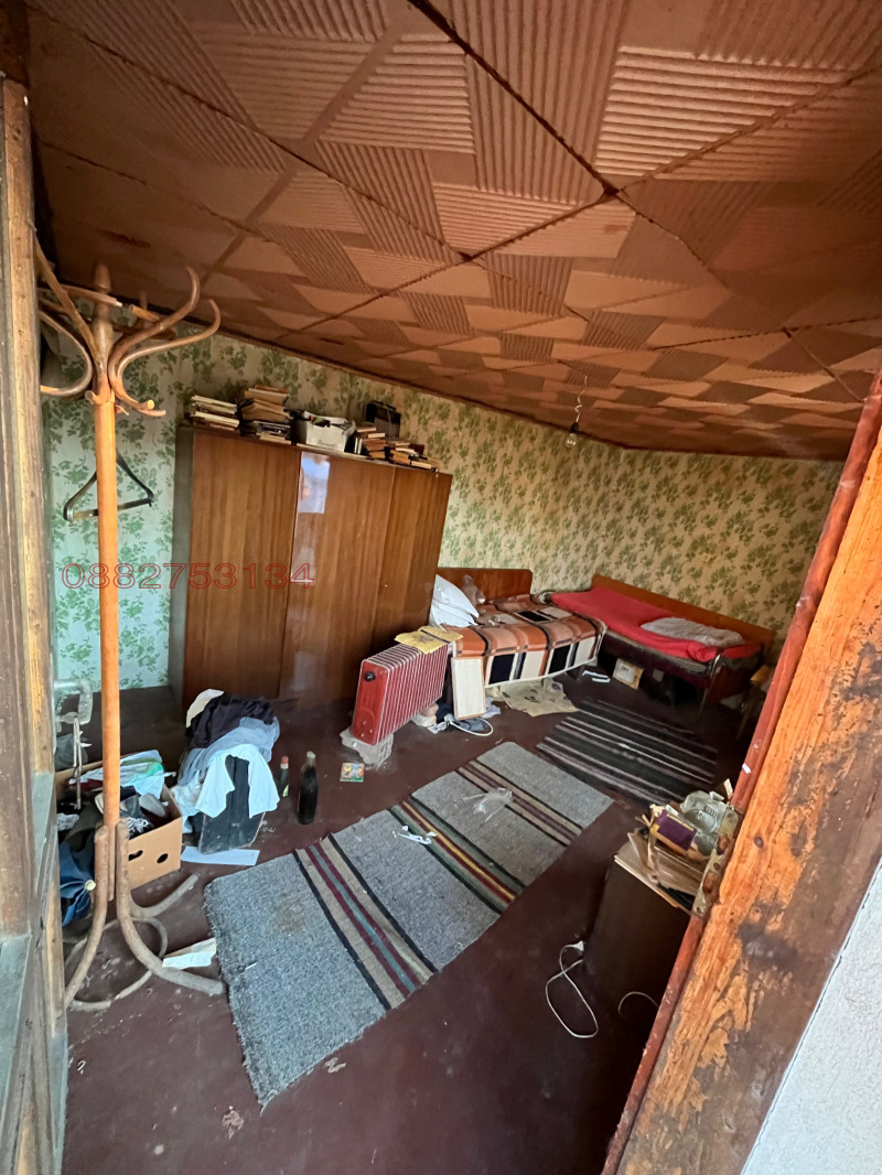 Продава КЪЩА, с. Гостиня, област Ловеч, снимка 11 - Къщи - 52809339