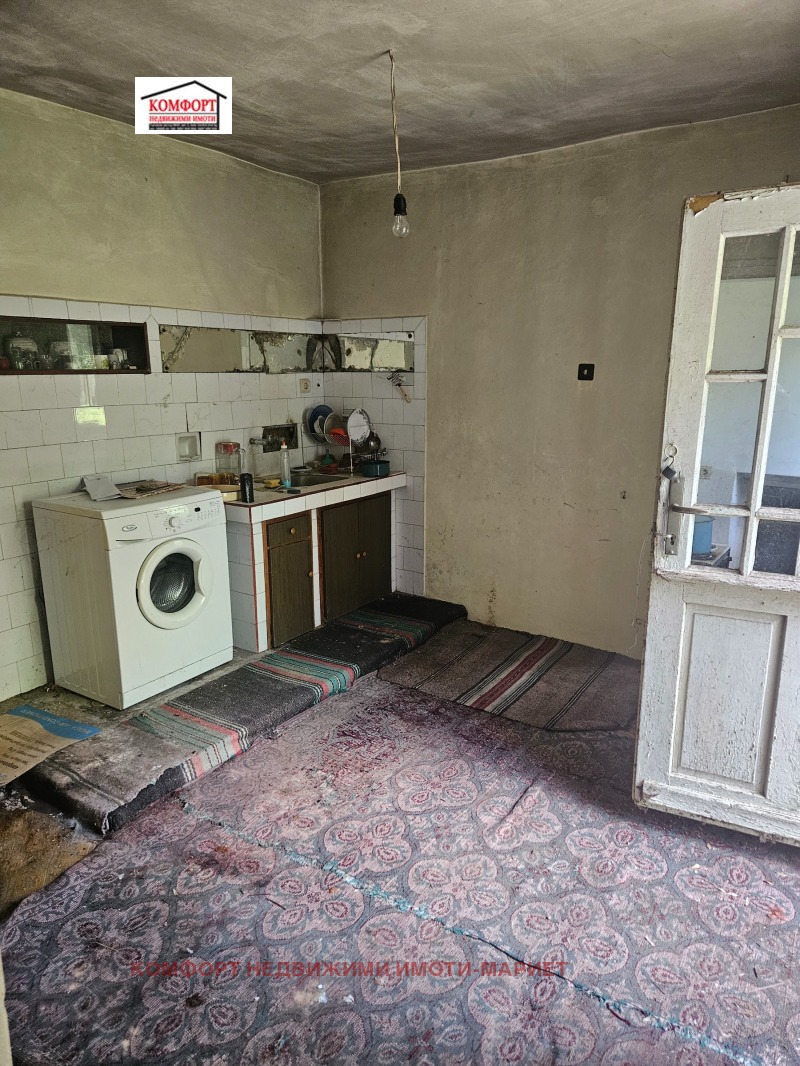 Продава  Къща област Плевен , с. Тотлебен , 140 кв.м | 39318208 - изображение [14]