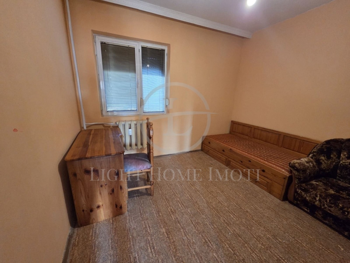 Продава МНОГОСТАЕН, гр. Пловдив, Тракия, снимка 8 - Апартаменти - 55471676