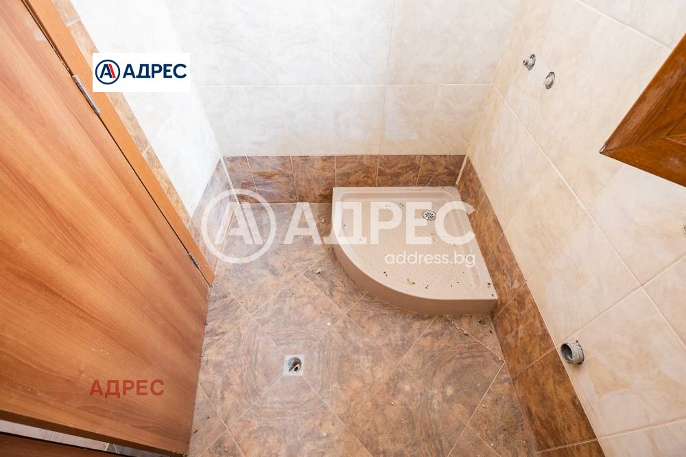 Продава КЪЩА, с. Църква, област Добрич, снимка 7 - Къщи - 54135923