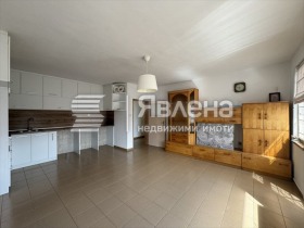 1 bedroom Karshiyaka, Plovdiv 1