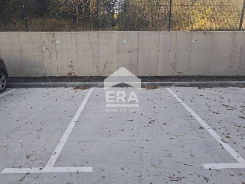 Продава ГАРАЖ, ПАРКОМЯСТО, гр. Варна, Възраждане 1, снимка 3 - Гаражи и паркоместа - 52372897