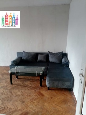 1 Schlafzimmer Moschino, Pernik 5