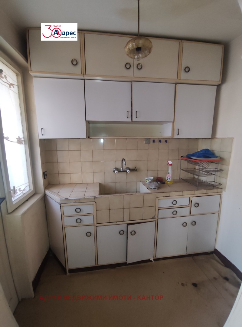 Продава  1-стаен град Пазарджик , Идеален център , 43 кв.м | 30073066 - изображение [3]