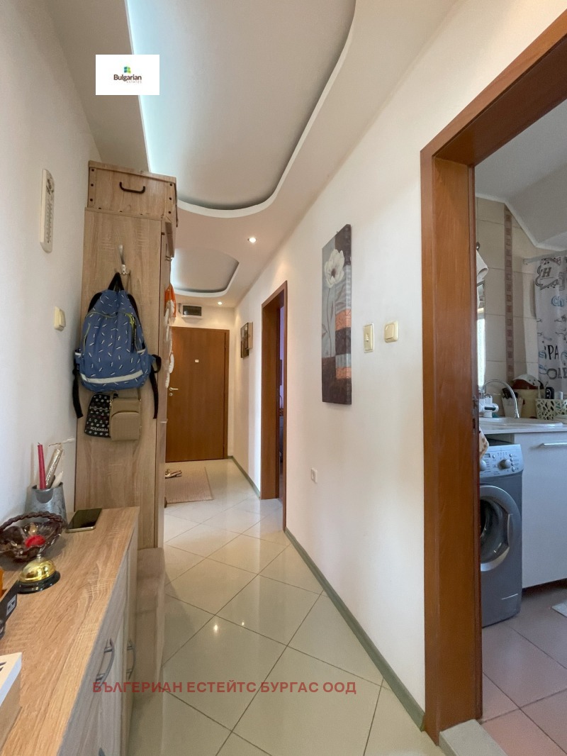 Продава  3-стаен град Бургас , Сарафово , 112 кв.м | 84272510 - изображение [2]