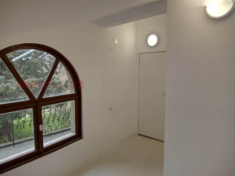 Продава КЪЩА, с. Круша, област Варна, снимка 11 - Къщи - 53005530