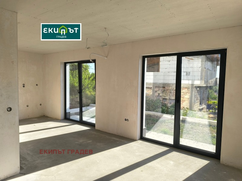 À venda  Casa Varna , m-t Manastirski rid , 134 m² | 38048760 - imagem [5]