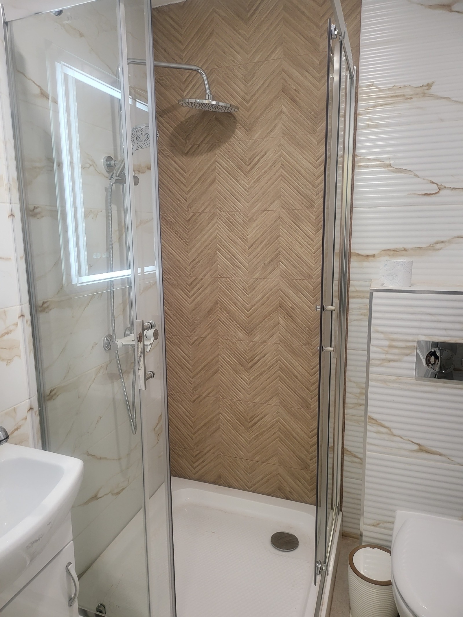 Продава 3-СТАЕН, гр. Плевен, Идеален център, снимка 17 - Апартаменти - 55161597