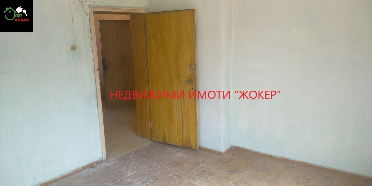 Продава ЕТАЖ ОТ КЪЩА, гр. Горна Оряховица, област Велико Търново, снимка 5 - Етаж от къща - 55978977