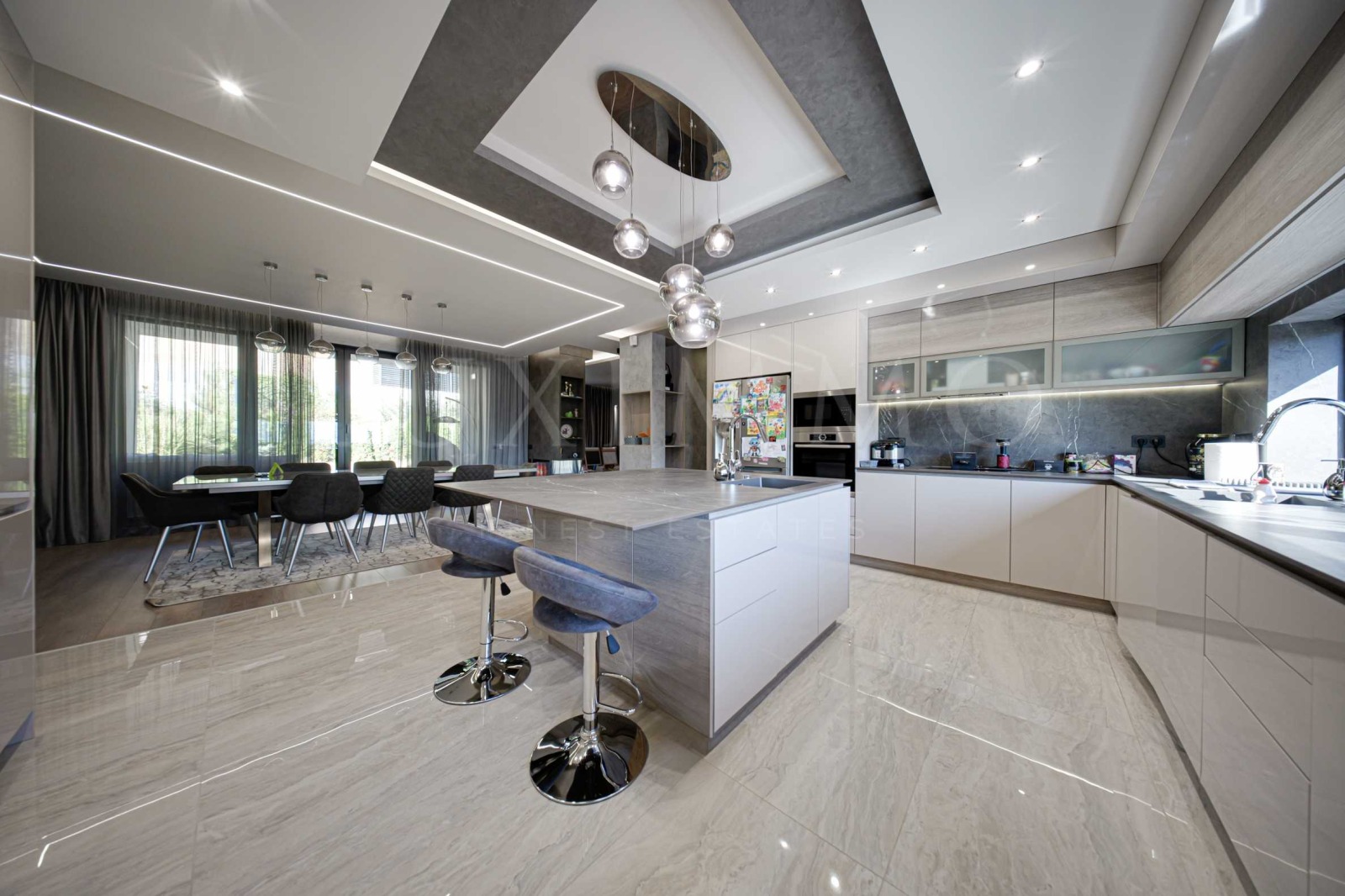 Продава КЪЩА, гр. София, Бояна