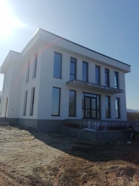 Hus Belashtitsa, region Plovdiv 1