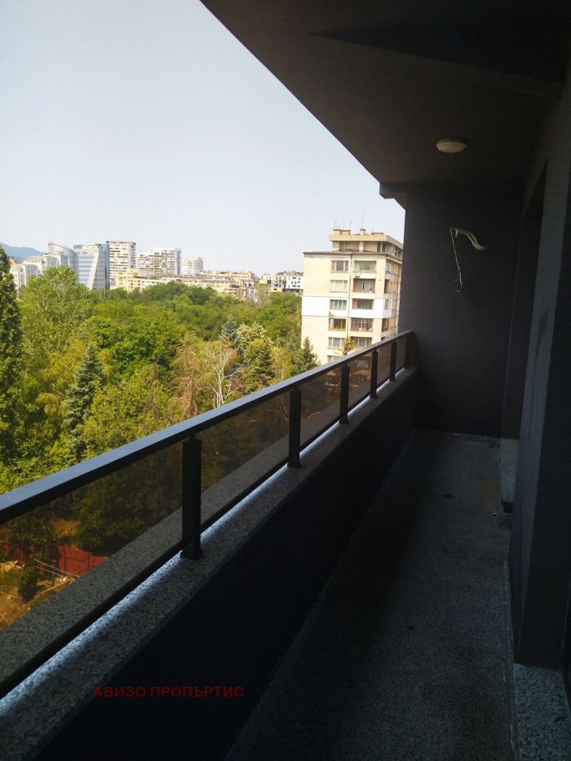 In vendita  2 camere da letto Sofia , Strelbishte , 112 mq | 55238190