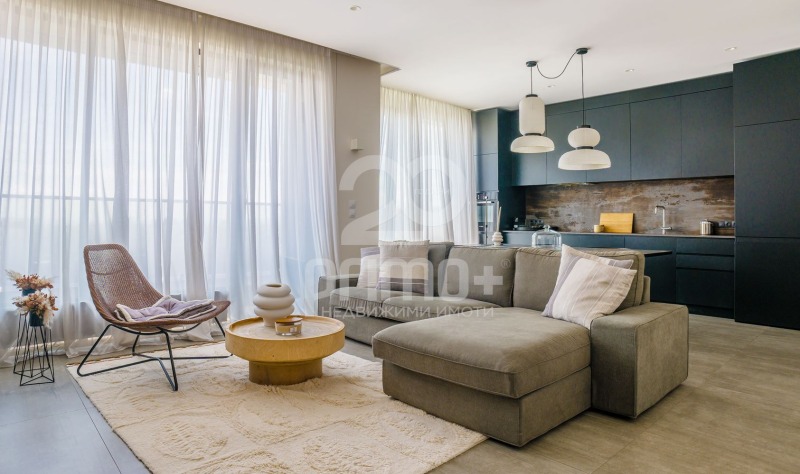 In vendita  2 camere da letto Sofia , Izgrev , 122 mq | 52625436