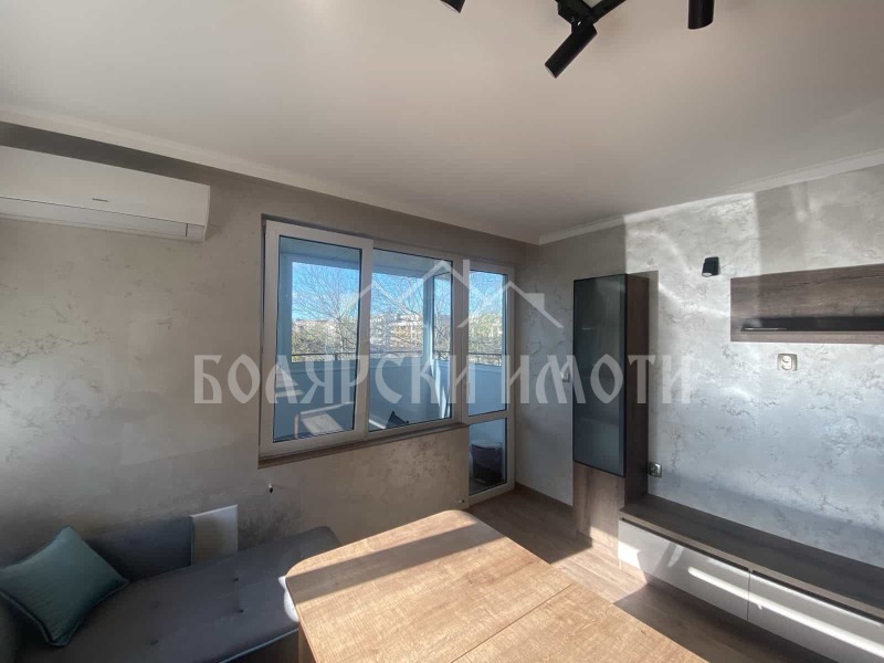 Продава 3-СТАЕН, гр. Велико Търново, Зона Б, снимка 3 - Апартаменти - 52628070