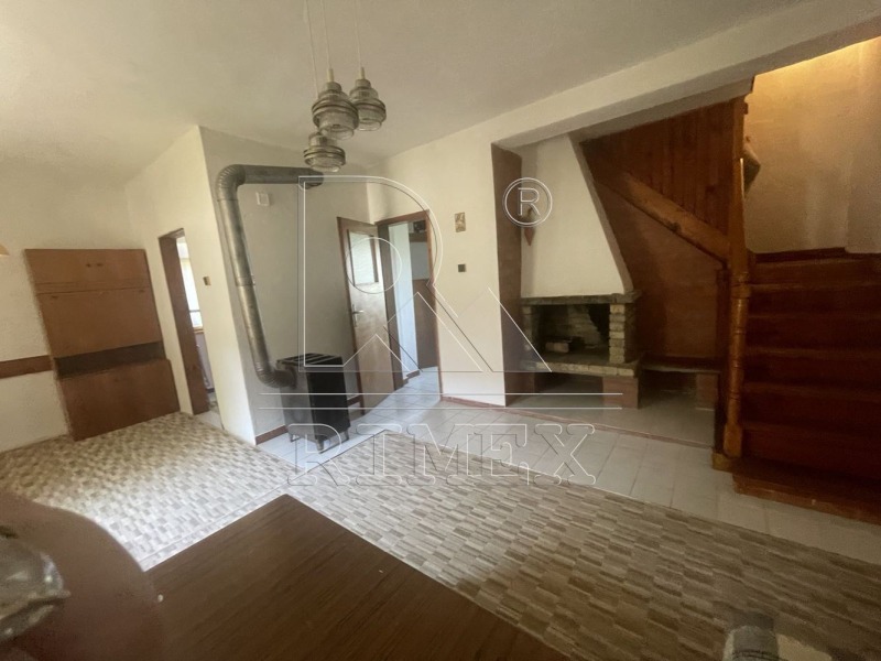 Na sprzedaż  Dom region Płowdiw , Markowo , 140 mkw | 25211081