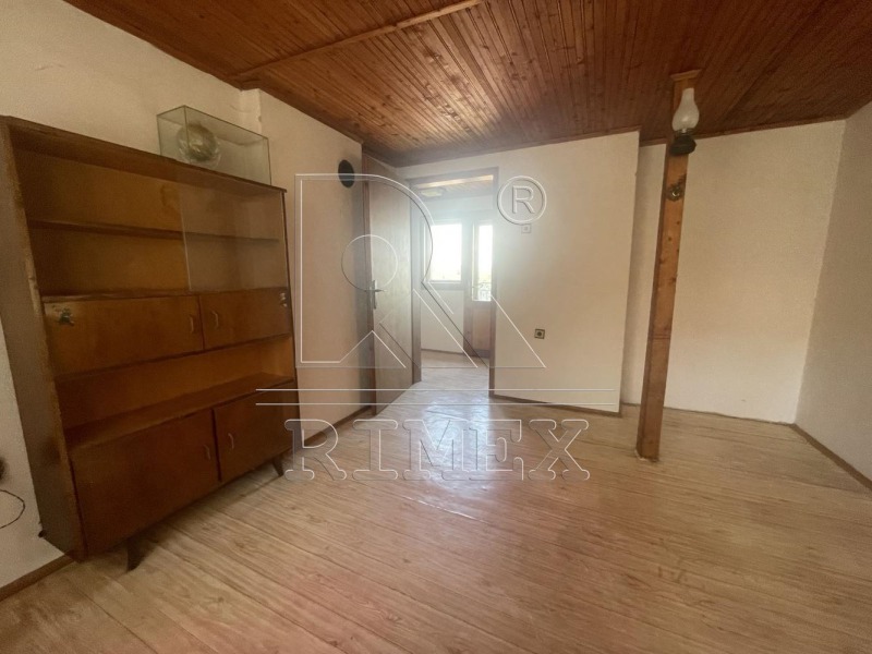 Na sprzedaż  Dom region Płowdiw , Markowo , 140 mkw | 25211081 - obraz [10]