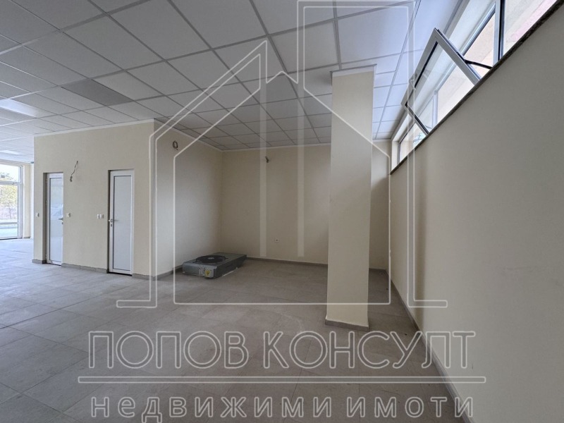 Eladó  Üzlet Plovdiv , Juzsen , 99 négyzetméter | 78171489