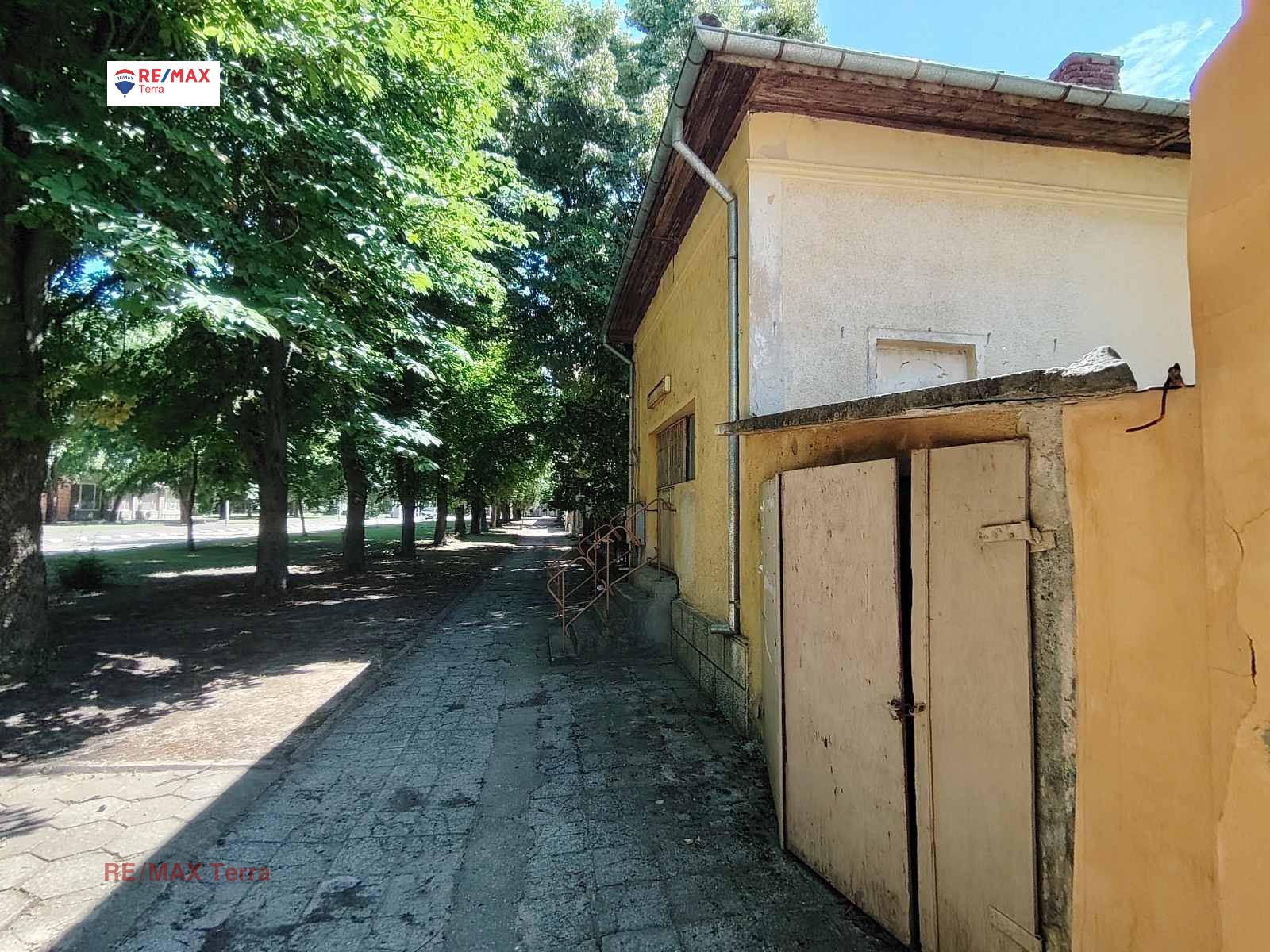 Продава КЪЩА, гр. Белене, област Плевен, снимка 15 - Къщи - 54905961