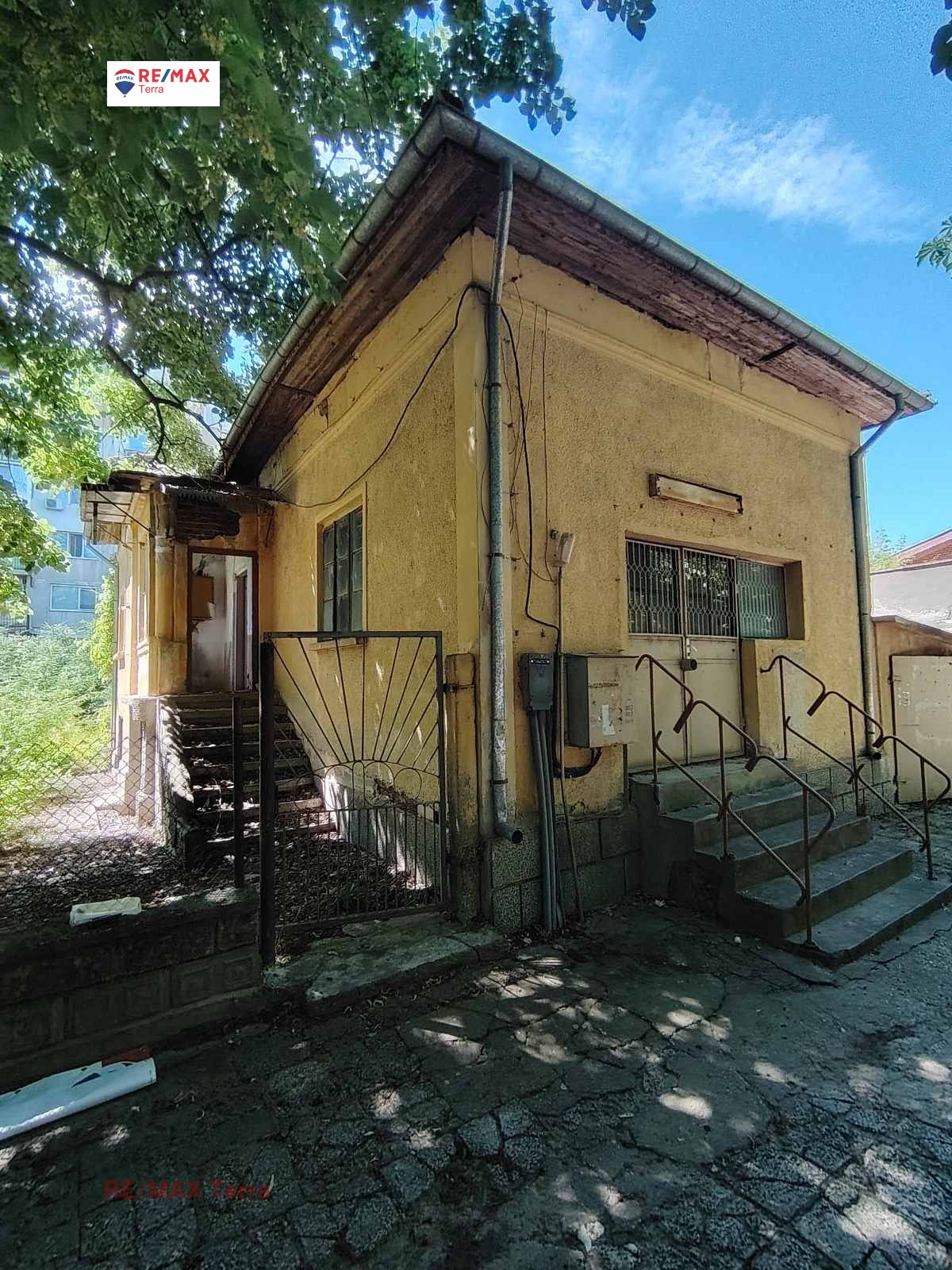 Продава КЪЩА, гр. Белене, област Плевен