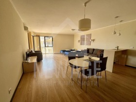1 quarto Biala, região Varna