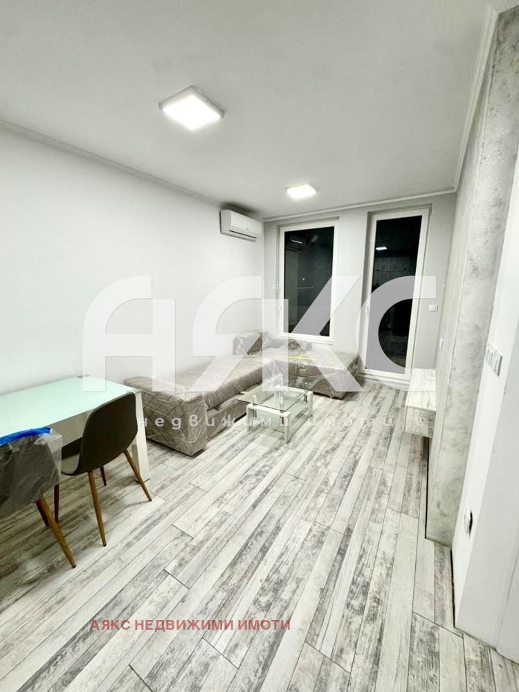 Продава 2-СТАЕН, гр. София, Банишора