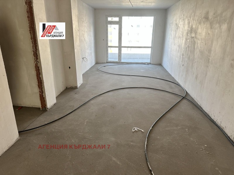 Na prodej  2 ložnice Kardžali , Vazroždenci , 125 m2 | 73692411