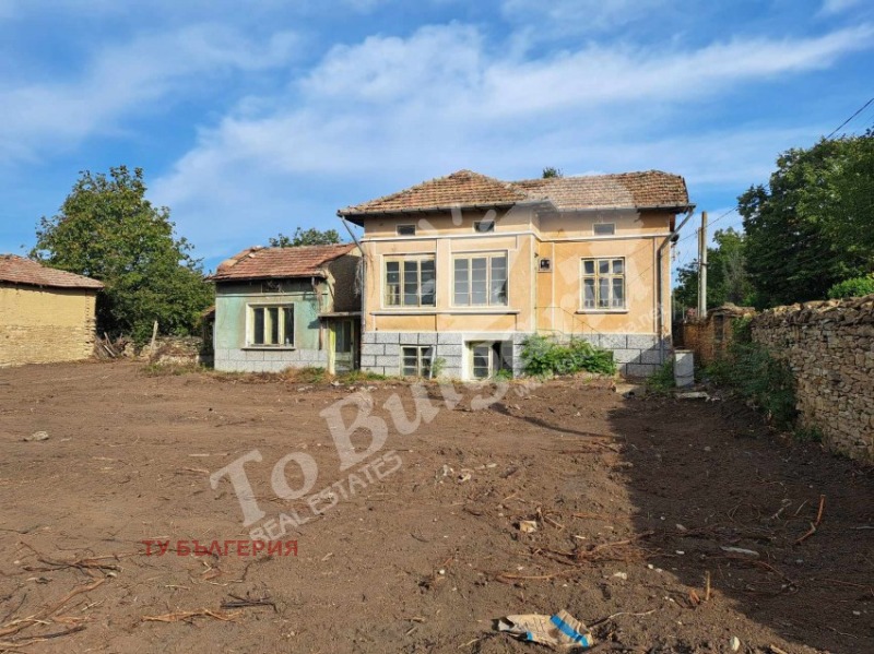 Продава  Къща област Велико Търново , с. Лесичери , 80 кв.м | 16323040