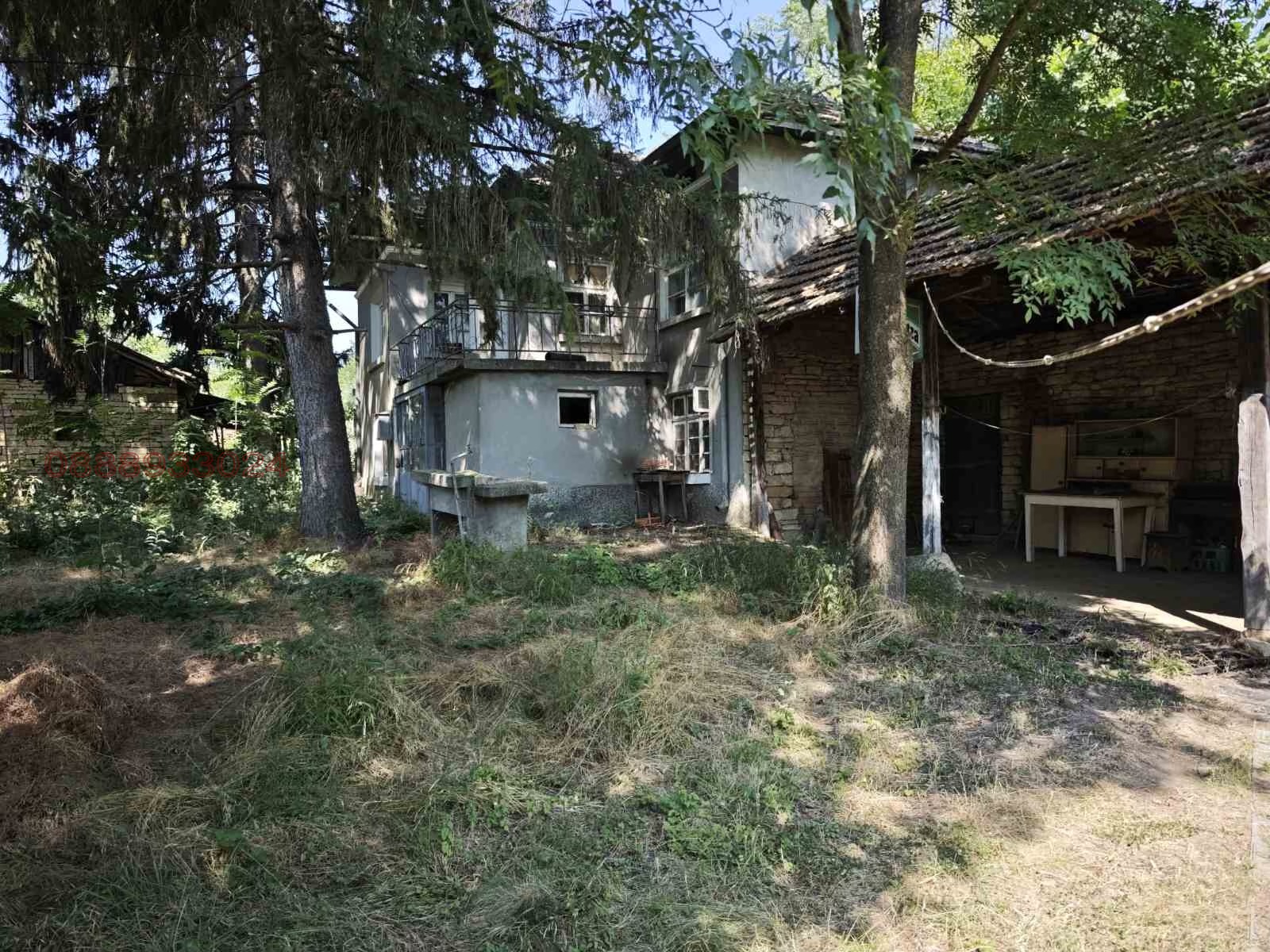 Продава КЪЩА, с. Баниска, област Русе