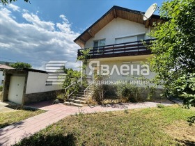Casa Obrochishte, región Dóbrich