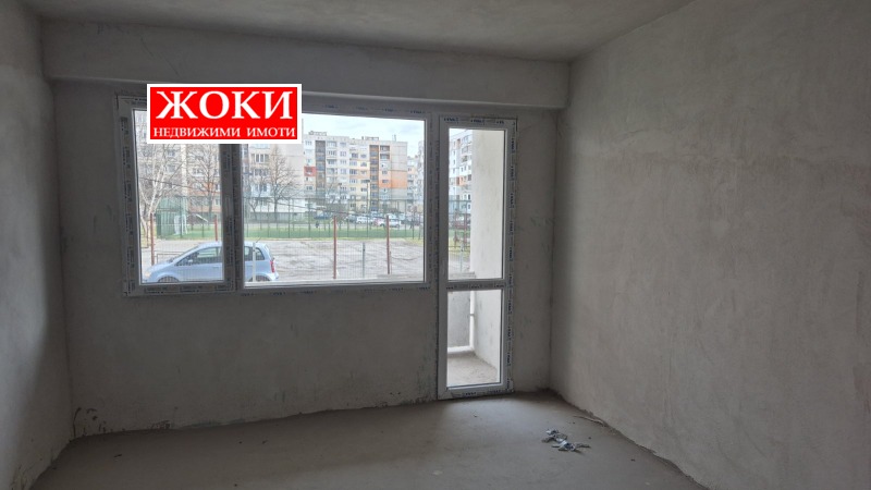 Продава  1-стаен град Перник , Изток , 65 кв.м | 73546325