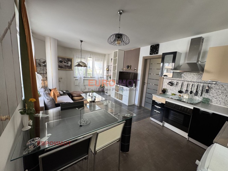 Na sprzedaż  1 sypialnia Sofia , Manastirski liwadi , 61 mkw | 66963470 - obraz [2]