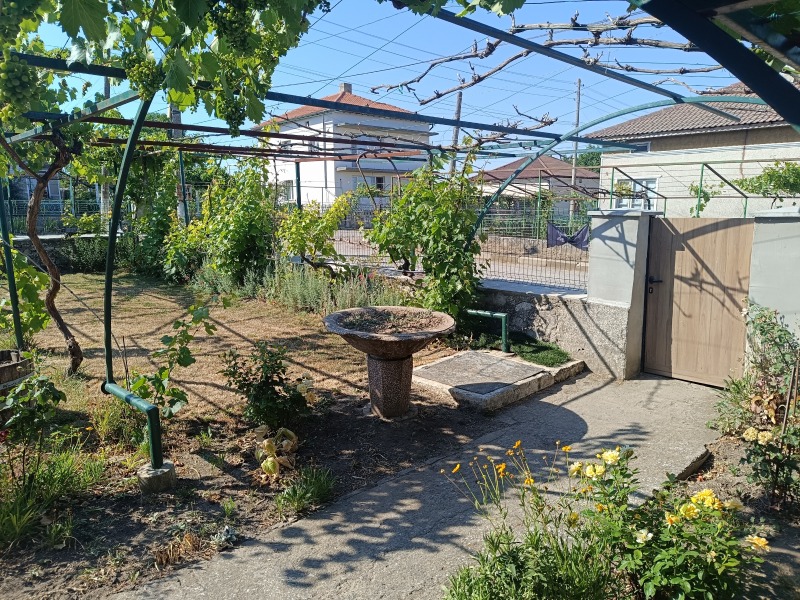 Na sprzedaż  Dom rejon Dobricz , Kardam , 110 mkw | 71470828 - obraz [3]