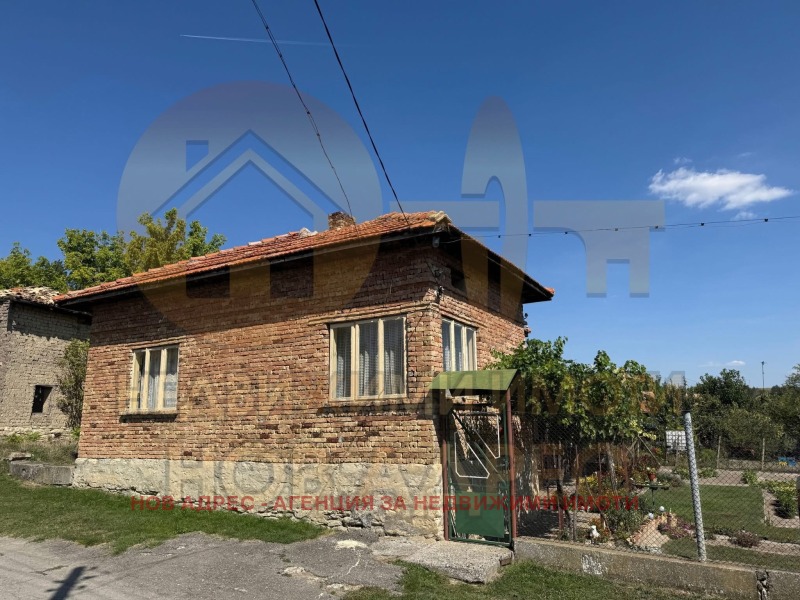 Продава  Къща област Търговище , с. Съединение , 120 кв.м | 90643910