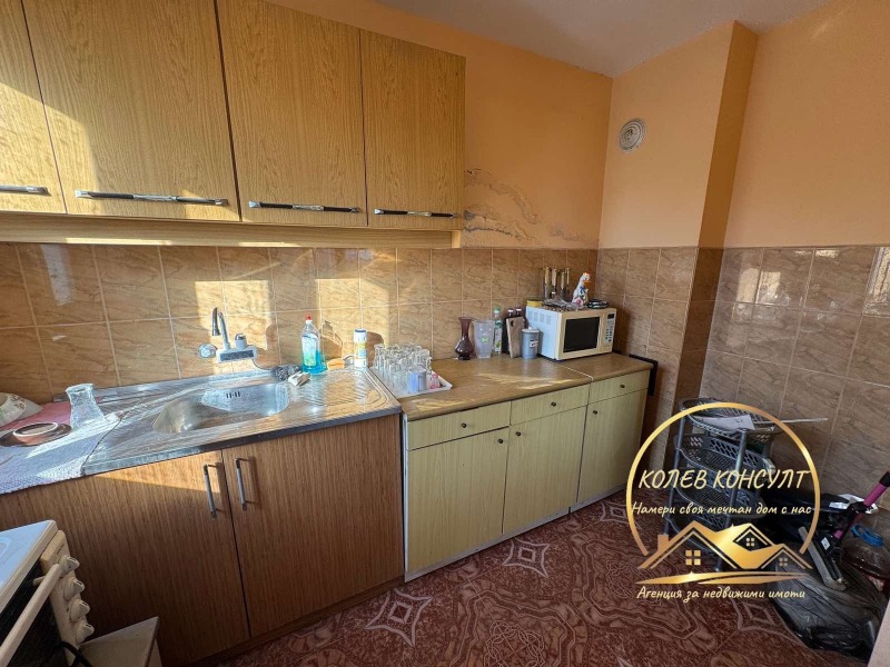 Продава КЪЩА, с. Брод, област Хасково, снимка 13 - Къщи - 52816732