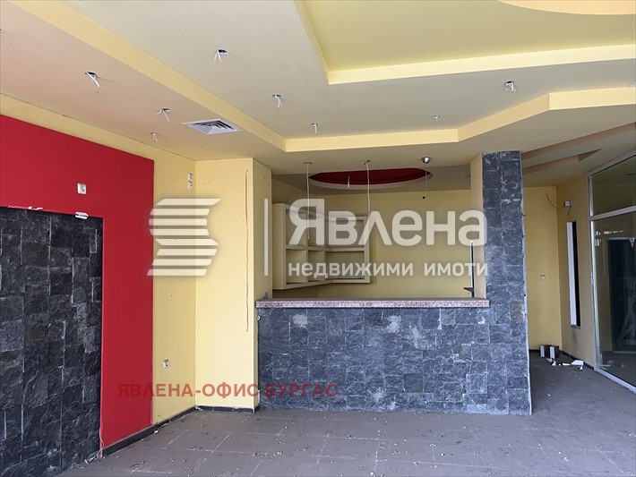 Продава ЗАВЕДЕНИЕ, град Бургас, Меден рудник - зона А • 85000 € / 166245.55 лв. • 22968194 1